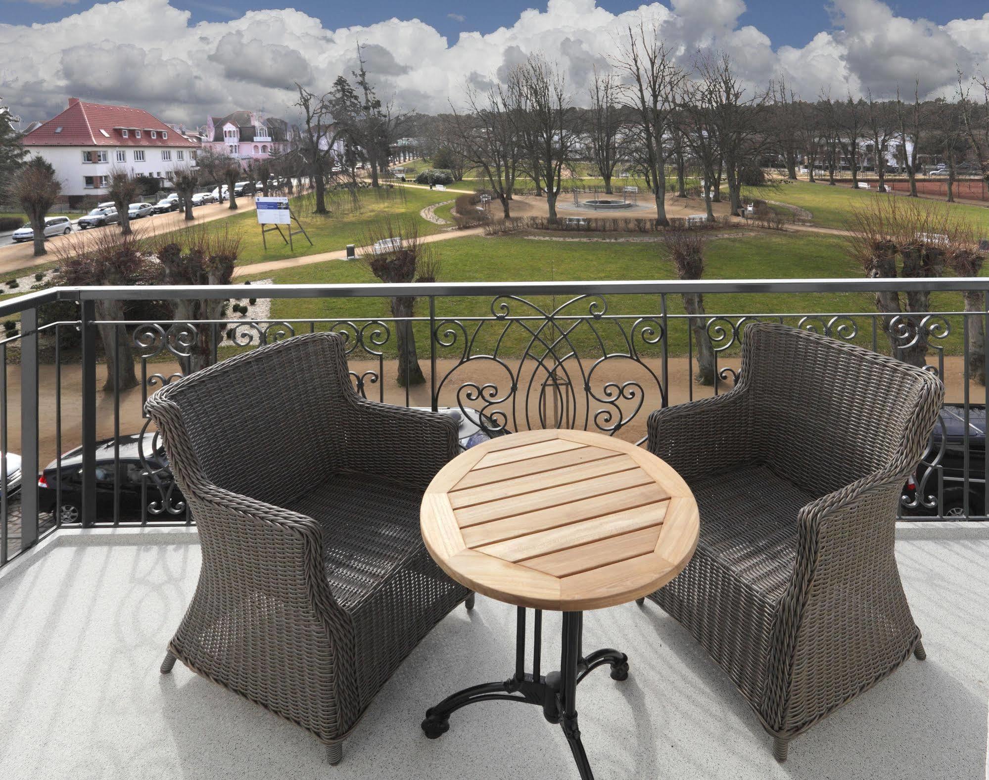 Hotel Max Am Meer Kuehlungsborn Luaran gambar