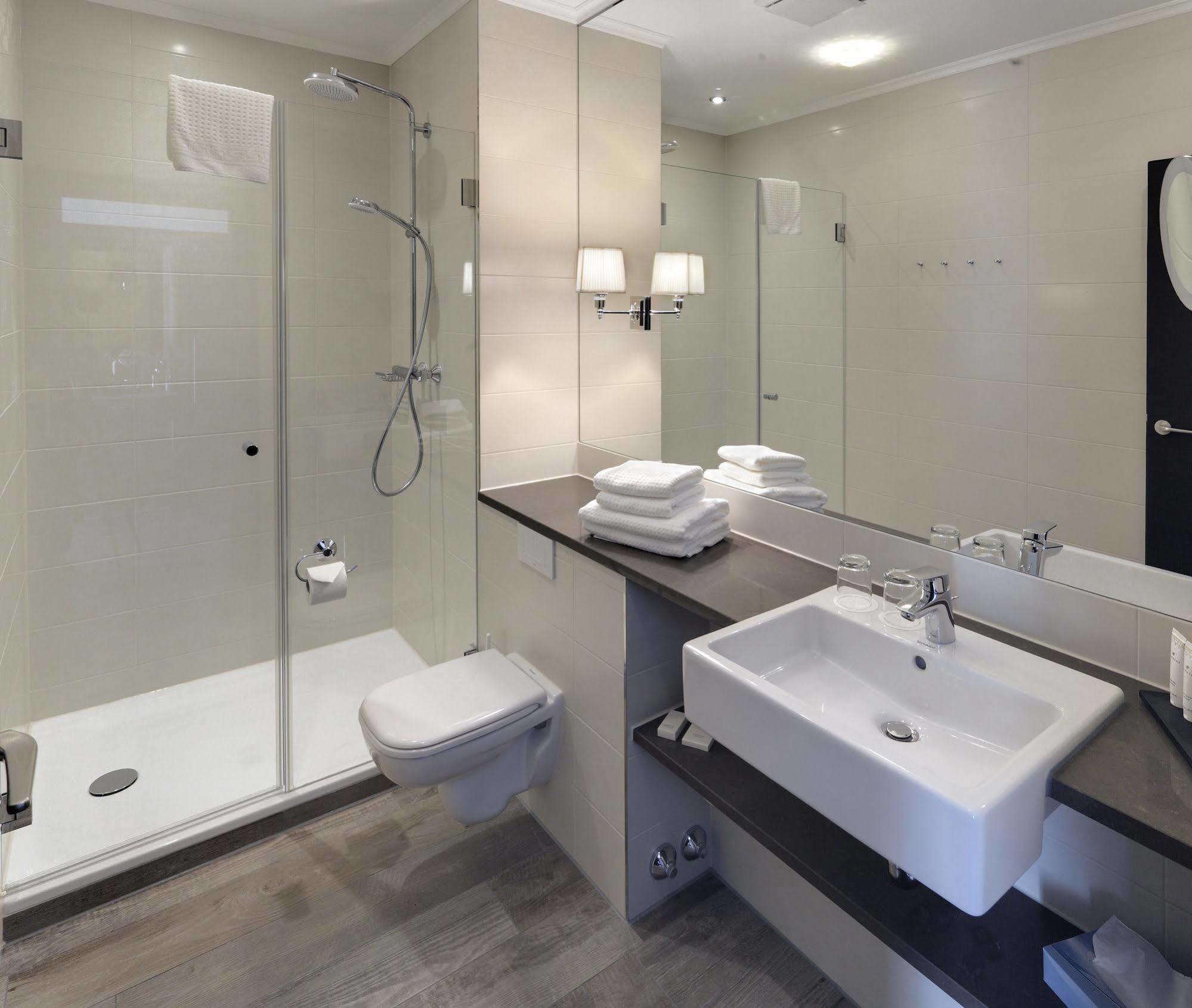 Hotel Max Am Meer Kuehlungsborn Luaran gambar